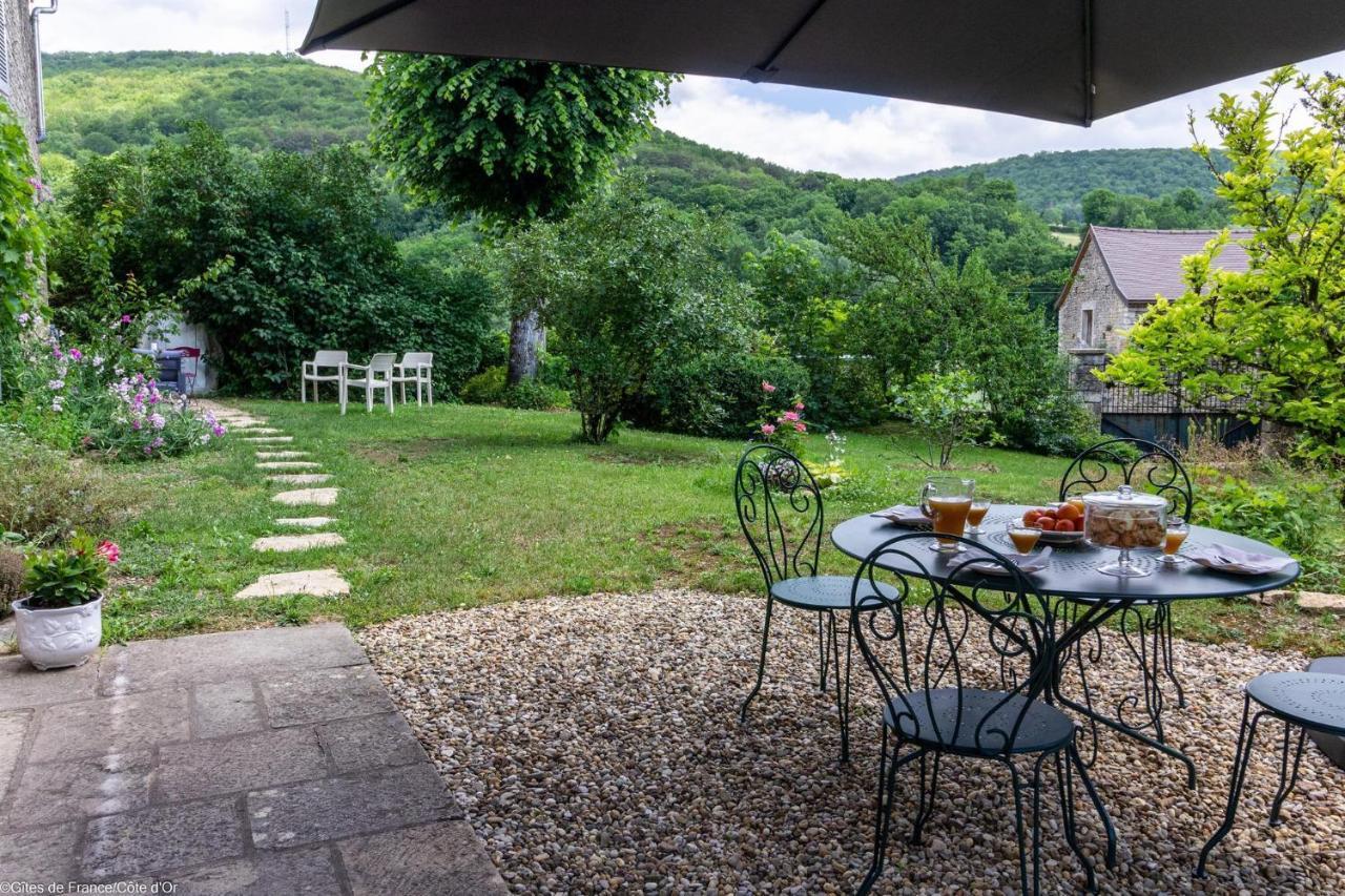 Chez Sophie Et Benoit Bed and Breakfast La Bussière-sur-Ouche Eksteriør billede