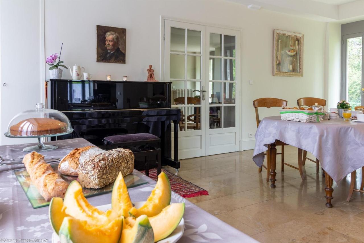 Chez Sophie Et Benoit Bed and Breakfast La Bussière-sur-Ouche Eksteriør billede